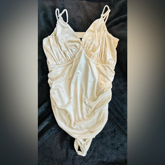 Express Tops - Express Cream Velvet Ruched Bodysuit Shimmery Elegant Holiday Party Top Size M